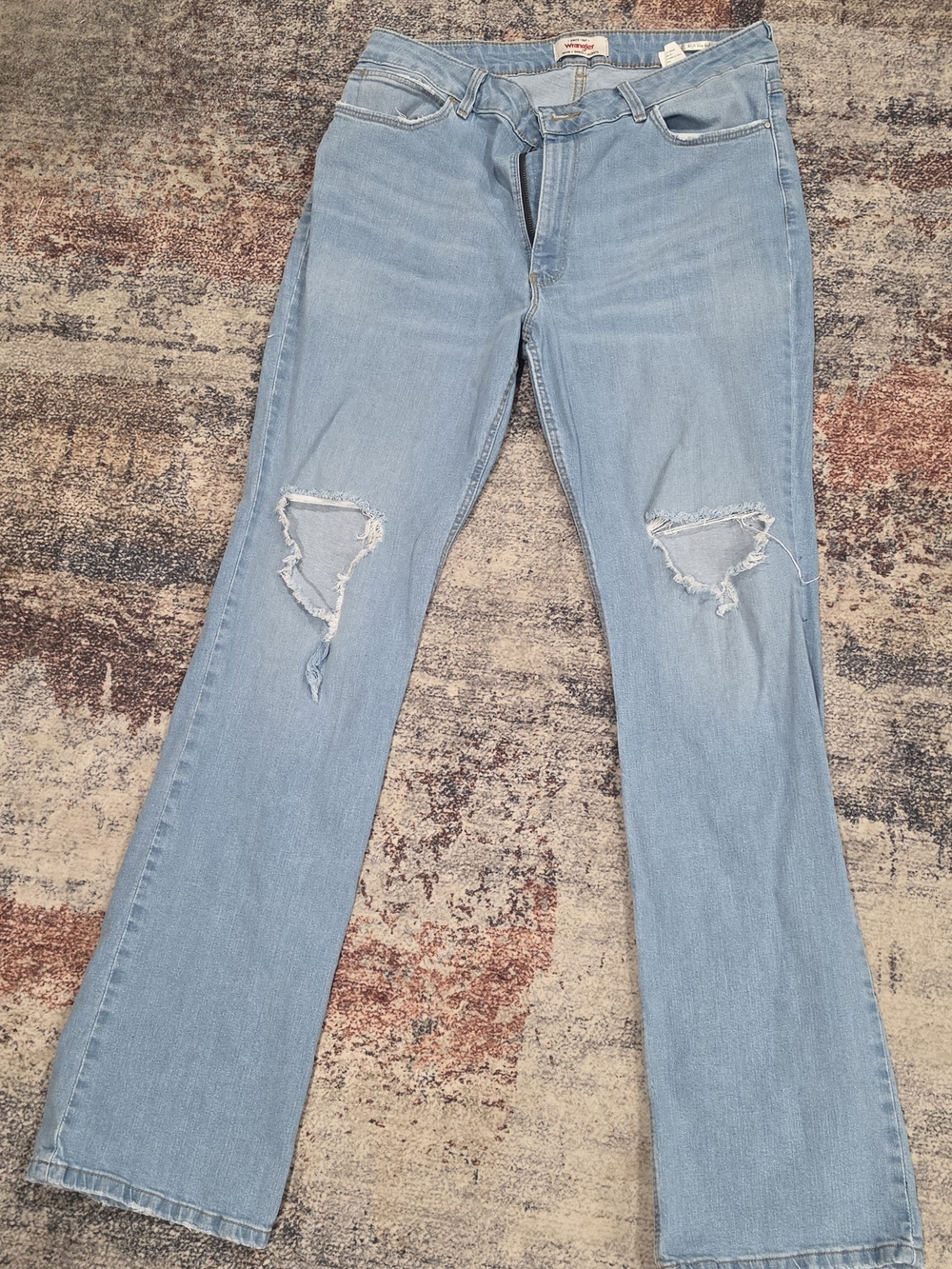 Wrangler Light Blue High Rise Jeans with Knee Distress